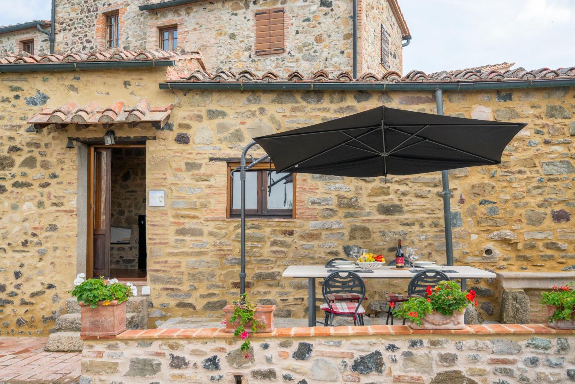 Гостьовий будинок Borgo Cerbaiola Montecastelli Pisano Екстер'єр фото