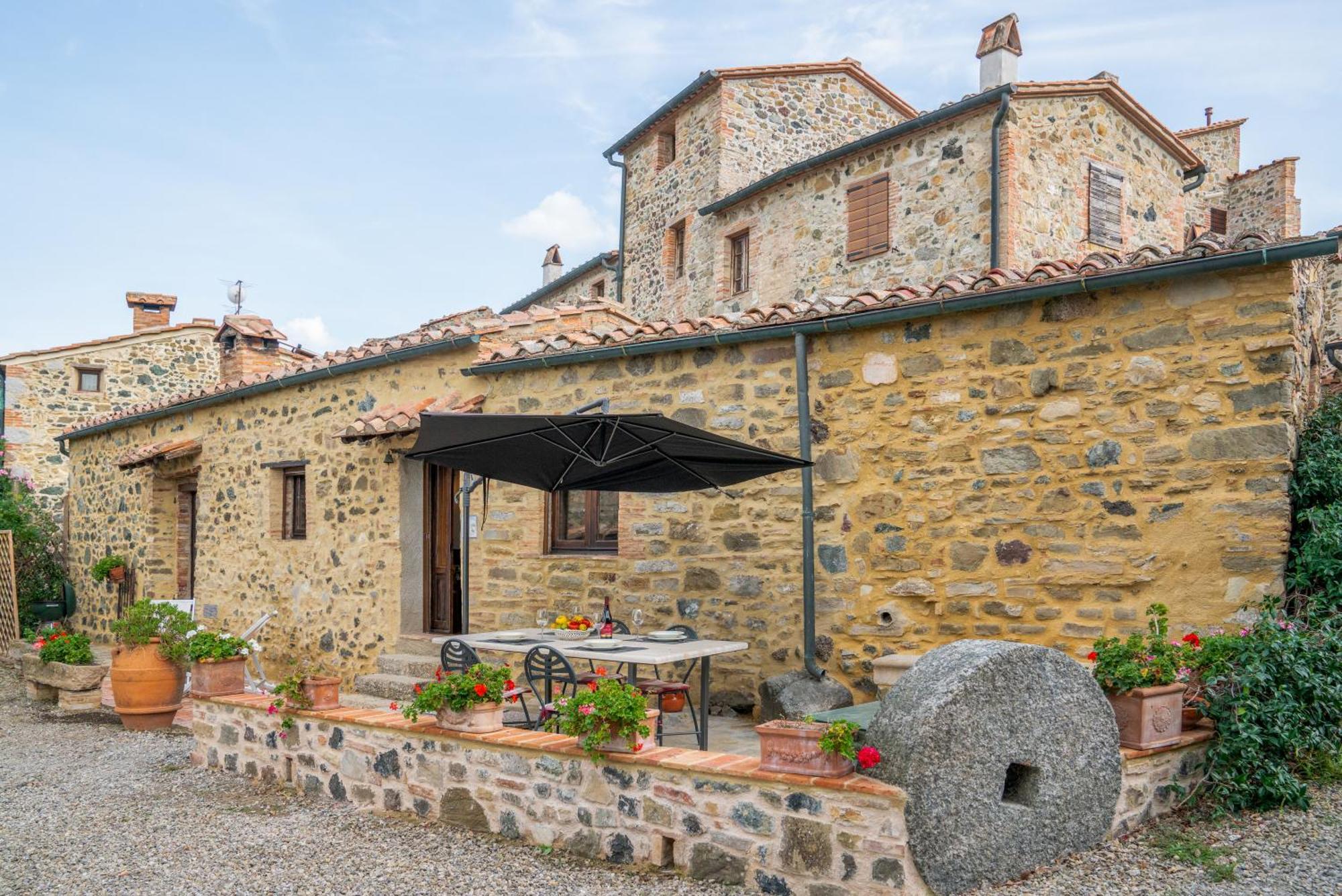 Гостьовий будинок Borgo Cerbaiola Montecastelli Pisano Екстер'єр фото